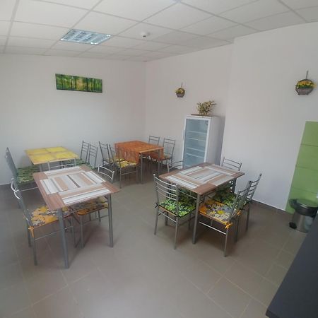 Camere De Inchiriat Carpati 후네도아라 외부 사진