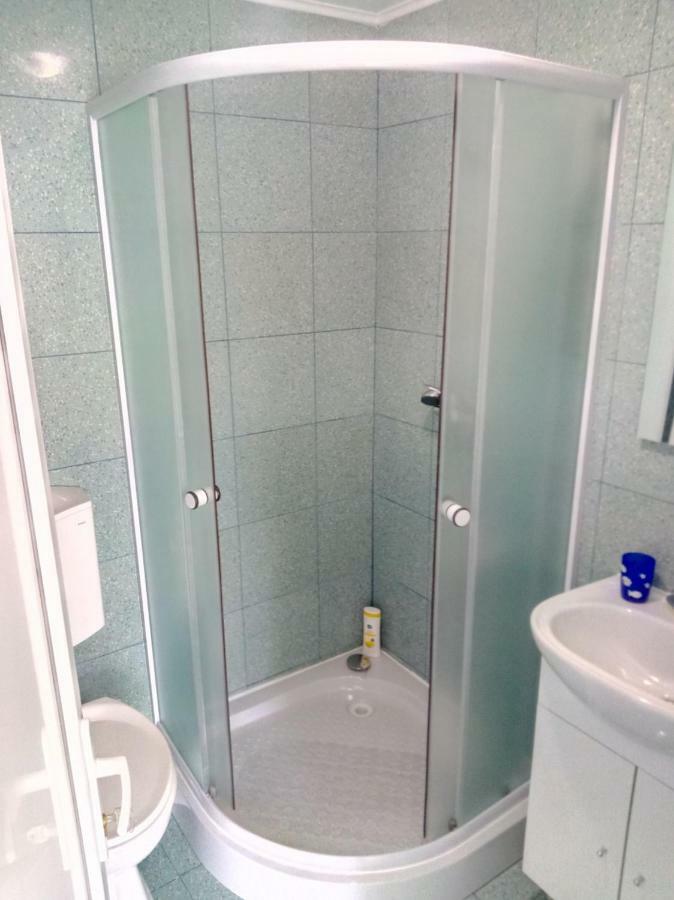 Camere De Inchiriat Carpati 후네도아라 외부 사진